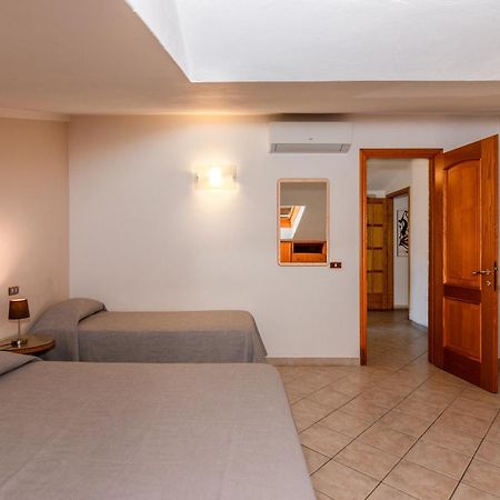 Hotel Eura Marina di Massa Kültér fotó