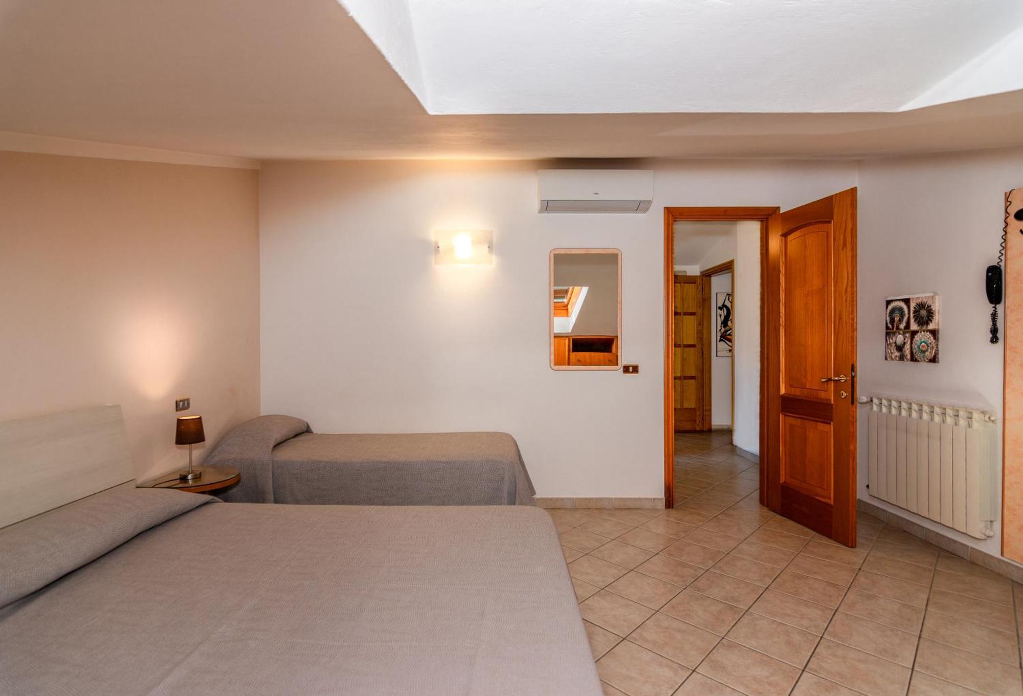 Hotel Eura Marina di Massa Kültér fotó