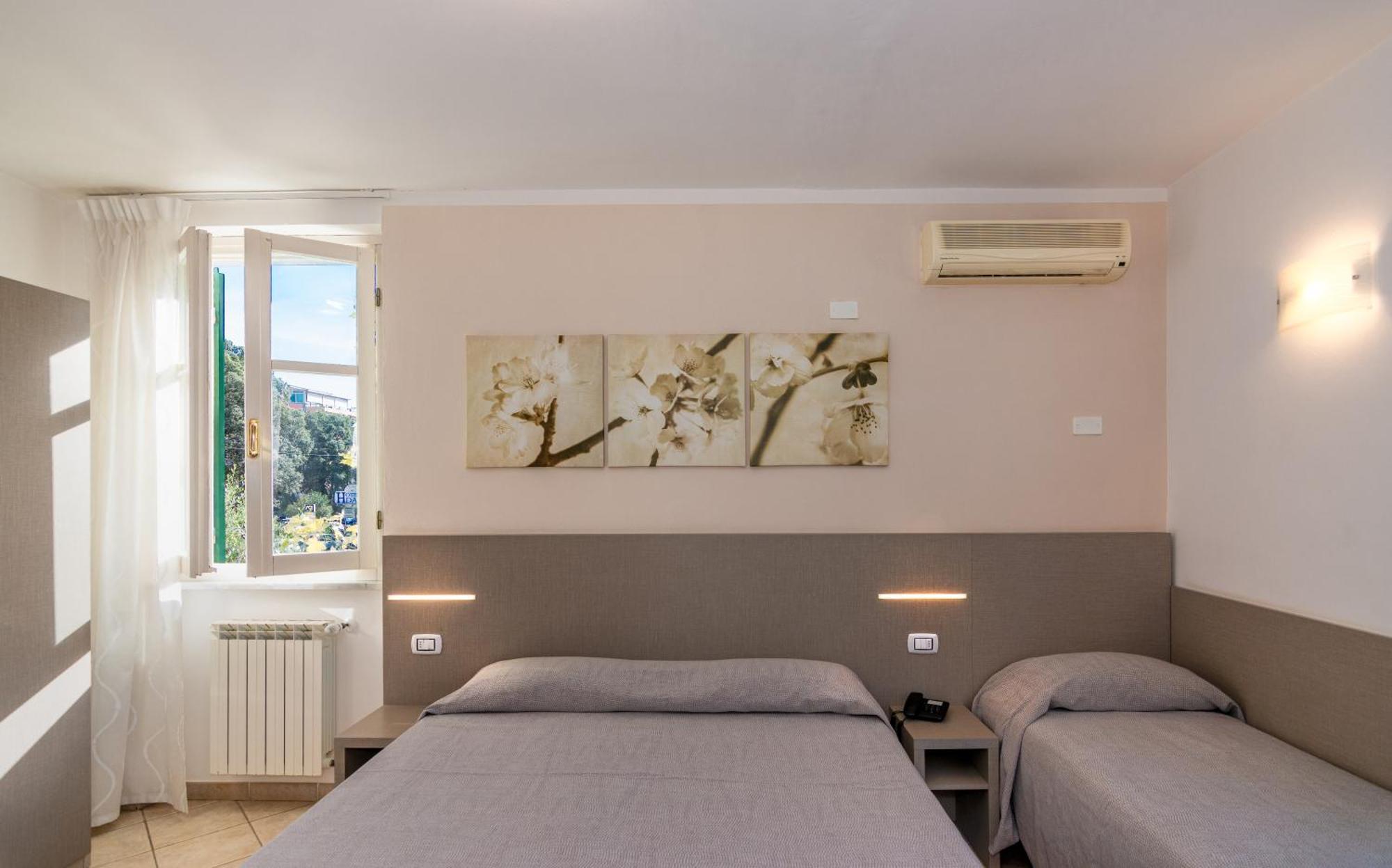 Hotel Eura Marina di Massa Kültér fotó