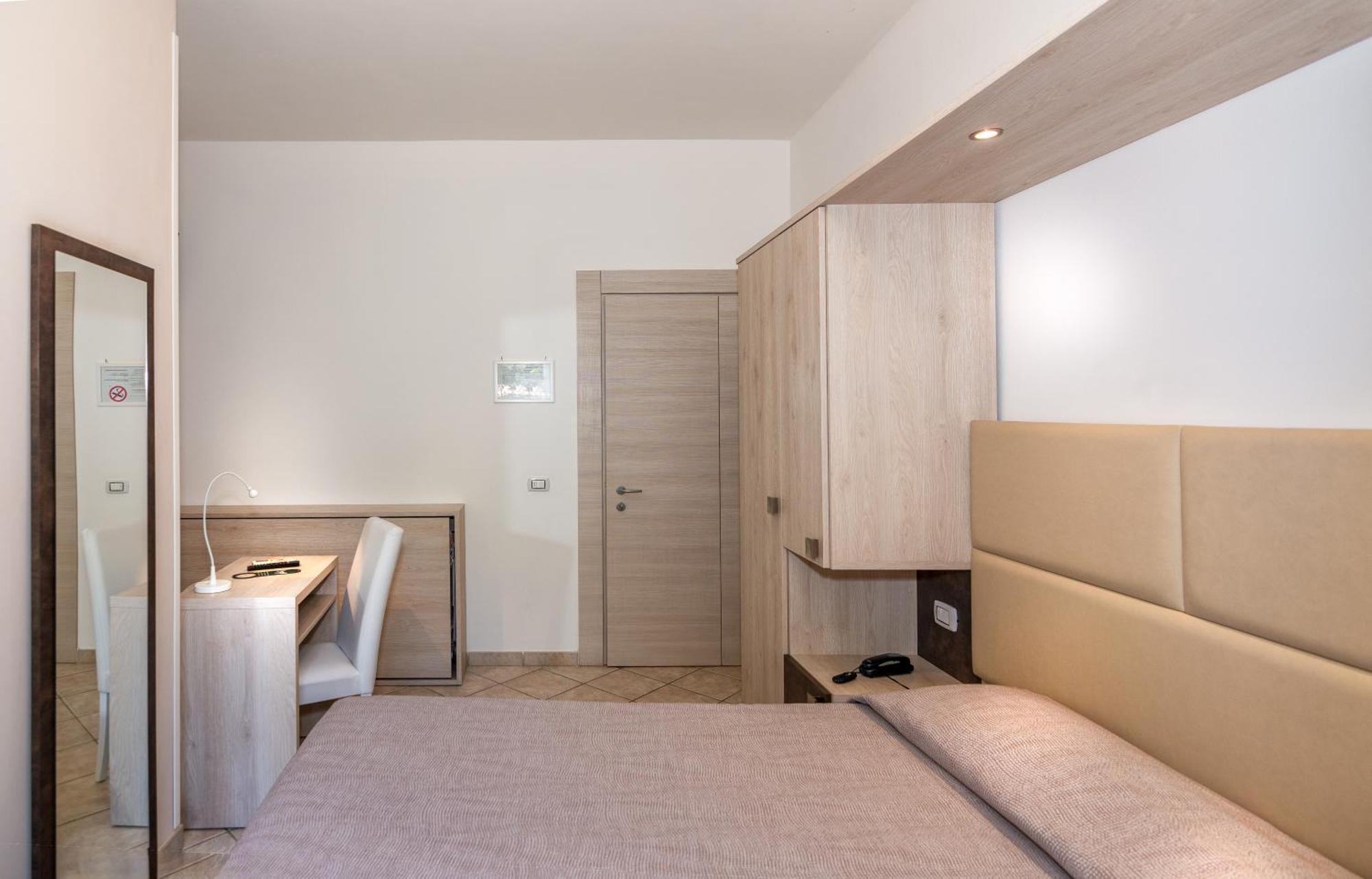 Hotel Eura Marina di Massa Kültér fotó