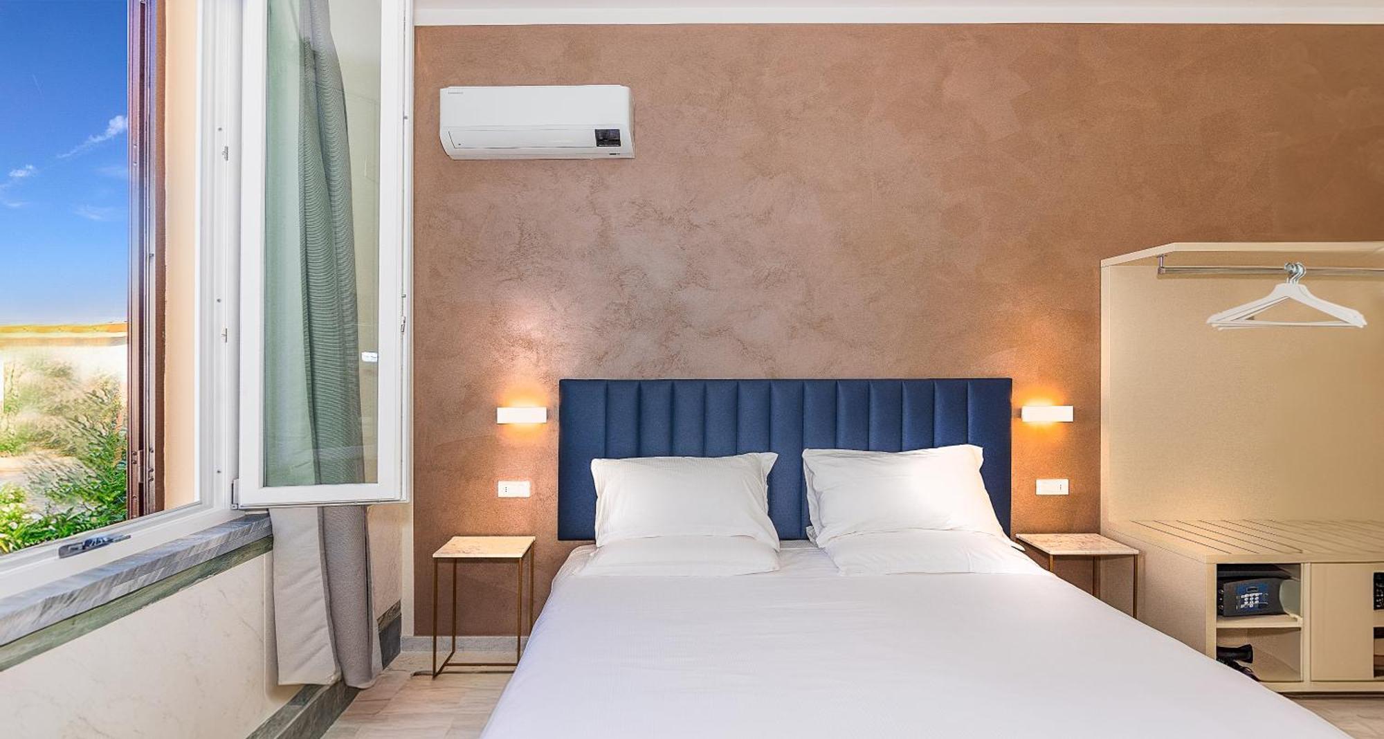 Hotel Eura Marina di Massa Kültér fotó